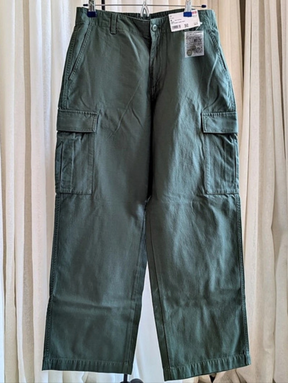 NWT Uniqlo Women Wide Straight Cargo Pants Olive Green Size M (28-29)